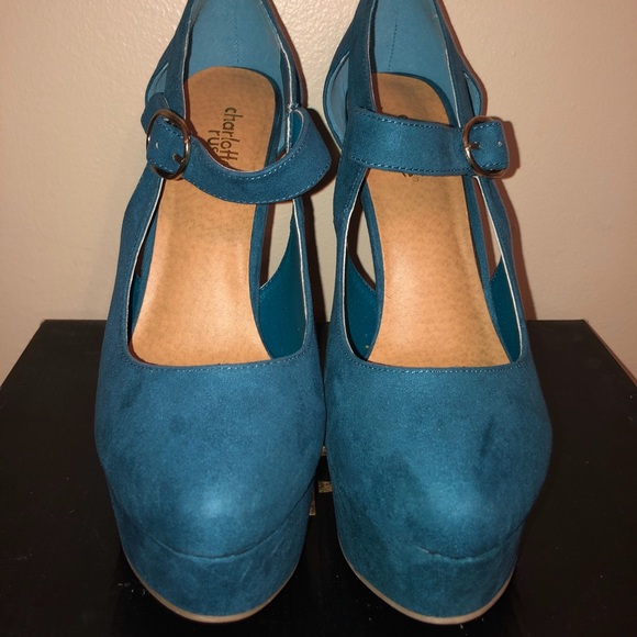 Teal Heels - Picture 2 of 4